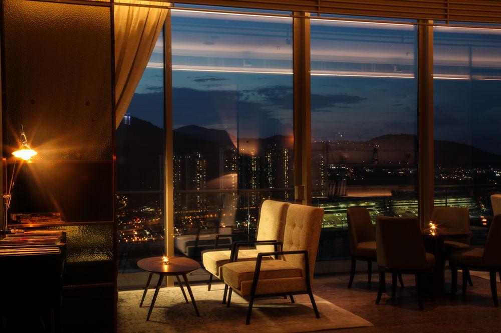 Courtyard By Marriott Hong Kong Sha Tin Hotell Exteriör bild