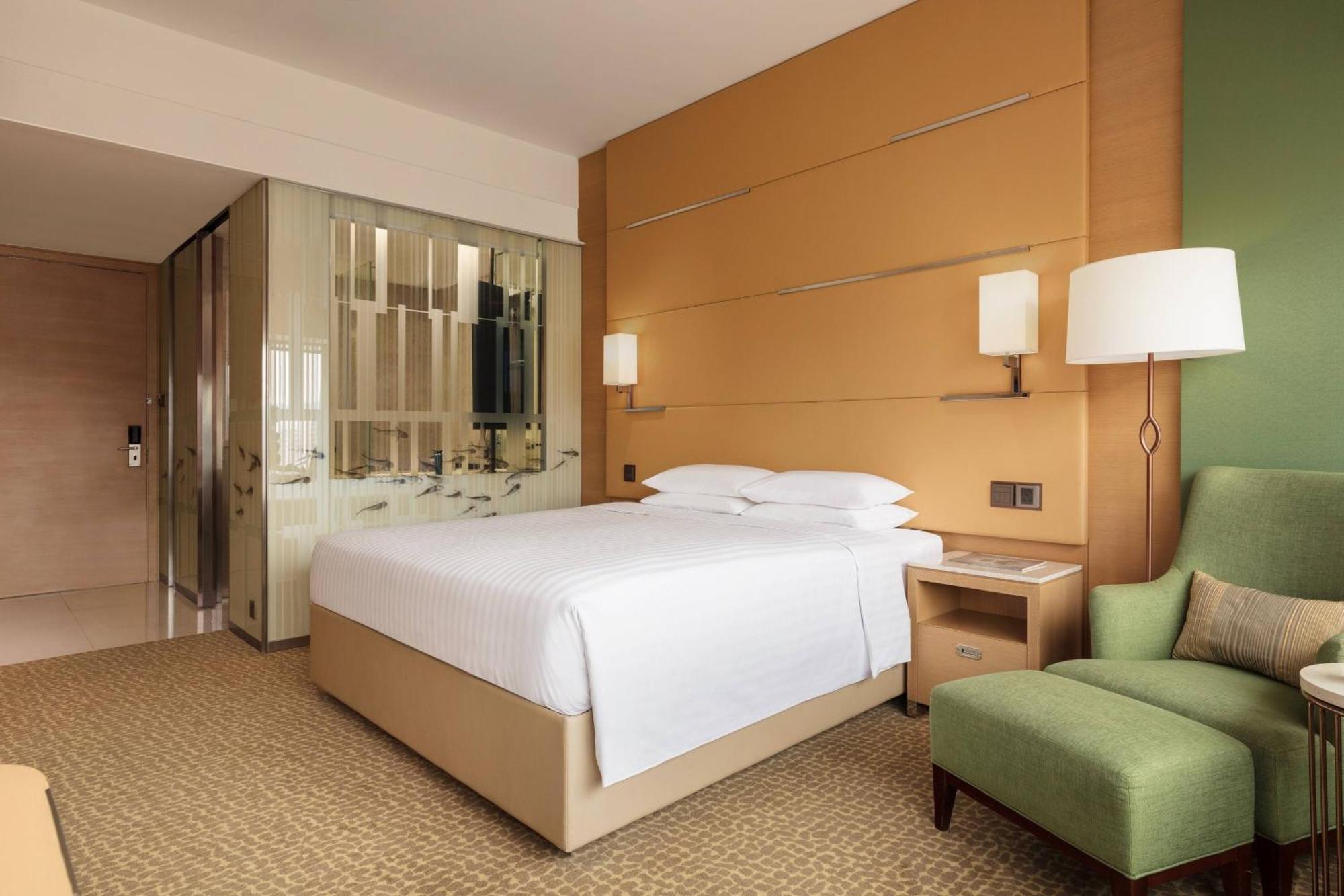 Courtyard By Marriott Hong Kong Sha Tin Hotell Exteriör bild