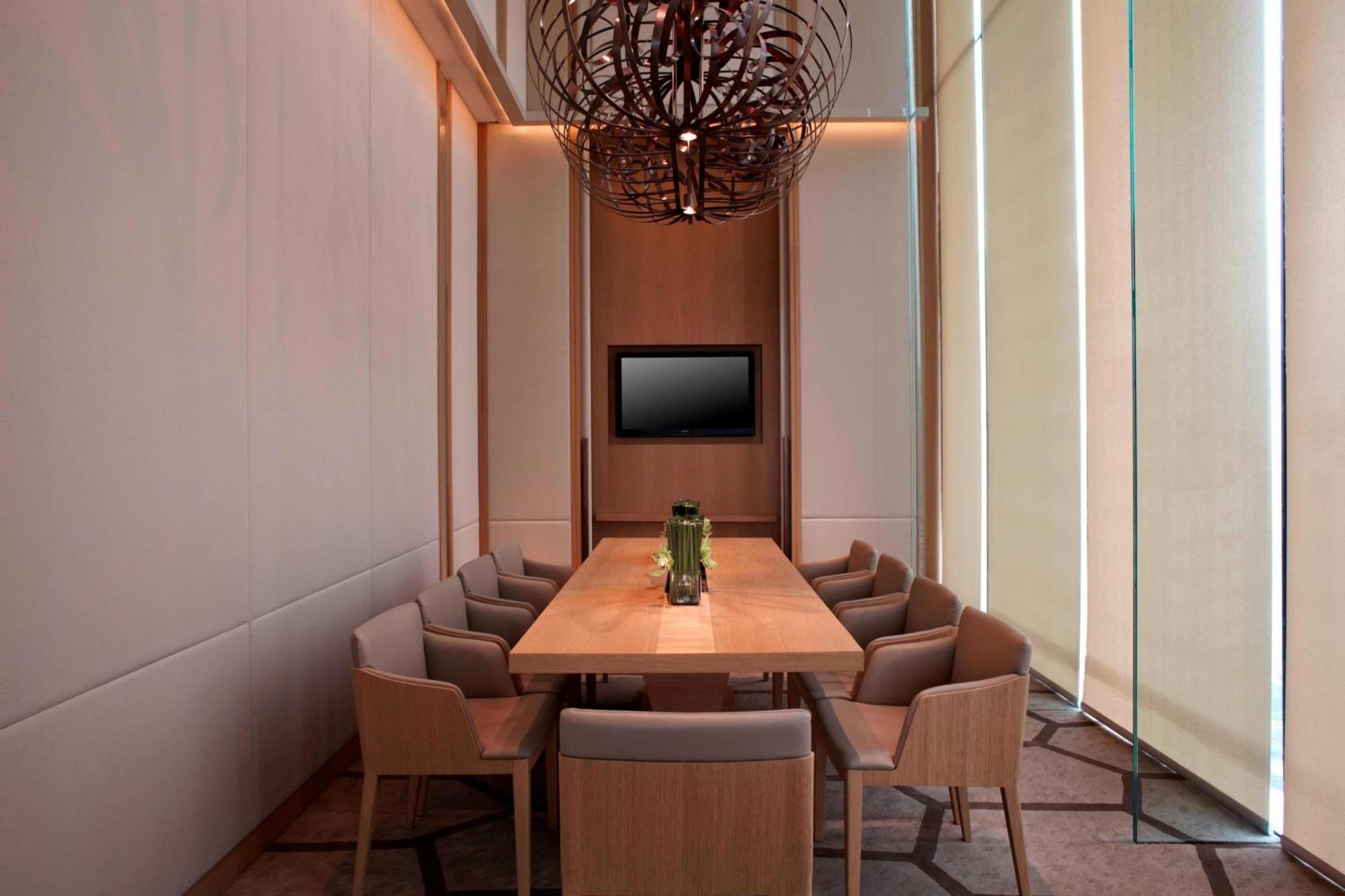 Courtyard By Marriott Hong Kong Sha Tin Hotell Exteriör bild